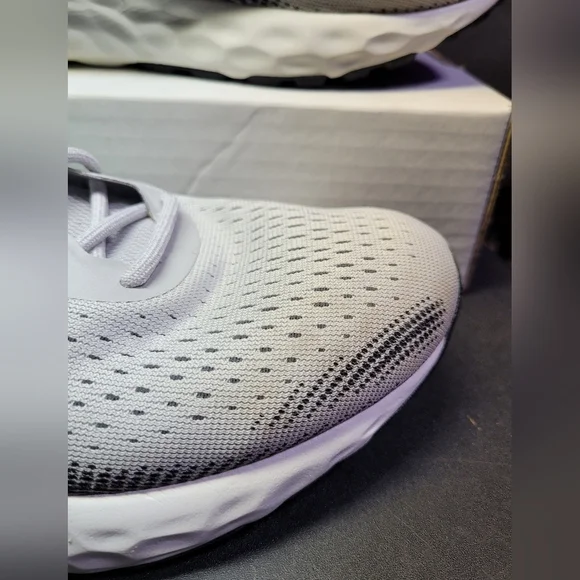 New Balance 520 V8 Shoes W520RT8 Womens 10 B Mens 8.5 Lightweight Running - Picture 2 of 10